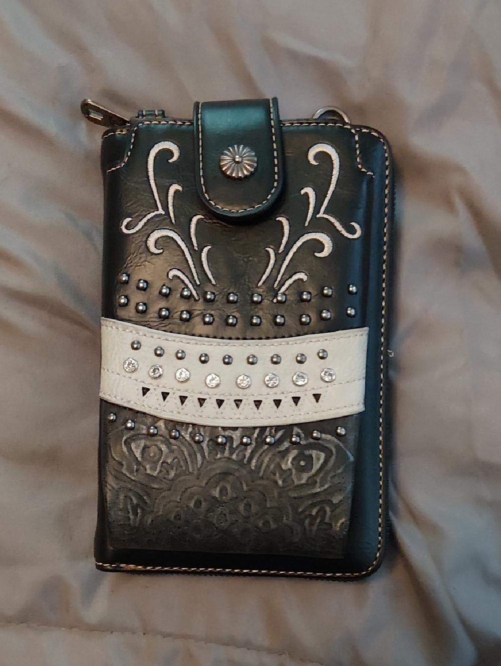 Montana West Black and White Floral Studded Phone Wallet